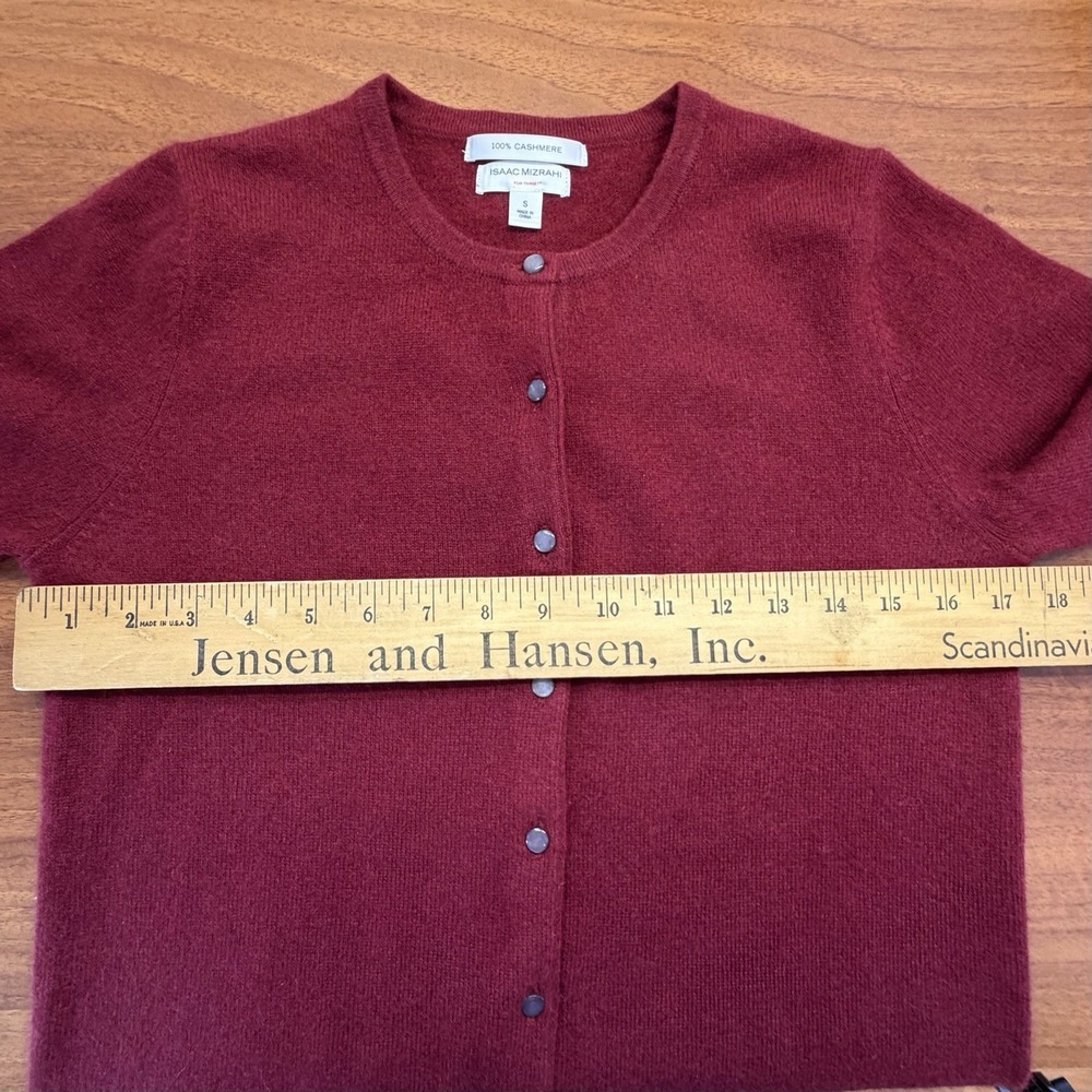 ISAAC MIZRAHI for target 100% Cashmere Sweater Cardigan Button Small Burgundy - Picture 5 of 6